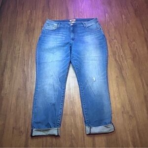 Women's Blue Jeans KUT Catherine Boyfriend 16 W great condition